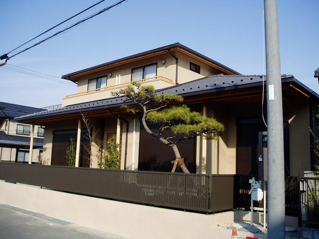 町にとけ込む和風の家 アイキャッチ画像
